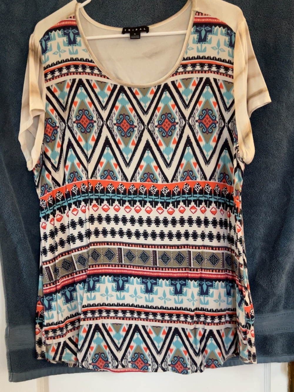 Tribal Cream Short Sleeve Scoop Neck Top with Blue and Coral Pattern